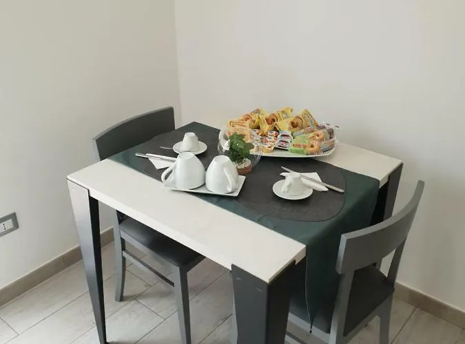 Alojamento de Acomodação e Pequeno-almoço Margot 3*