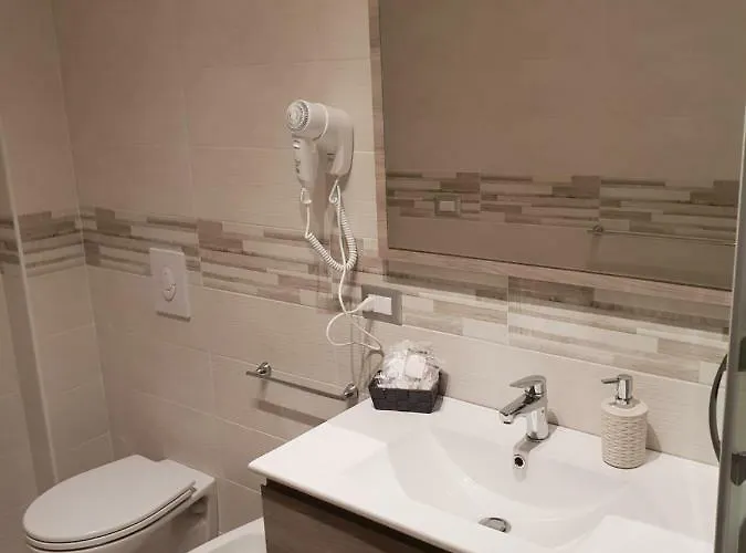 Alojamento de Acomodação e Pequeno-almoço Margot